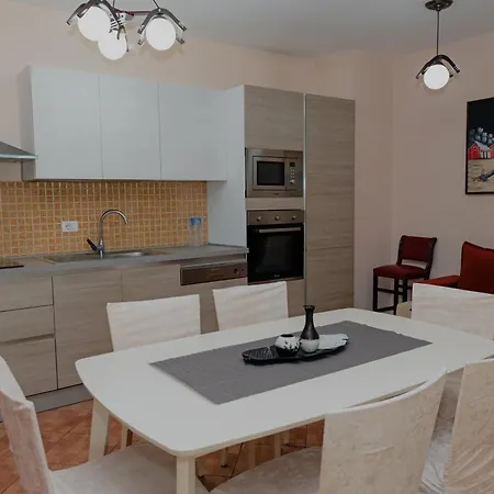 Urban Bliss Apartment Shkoder Exterior photo